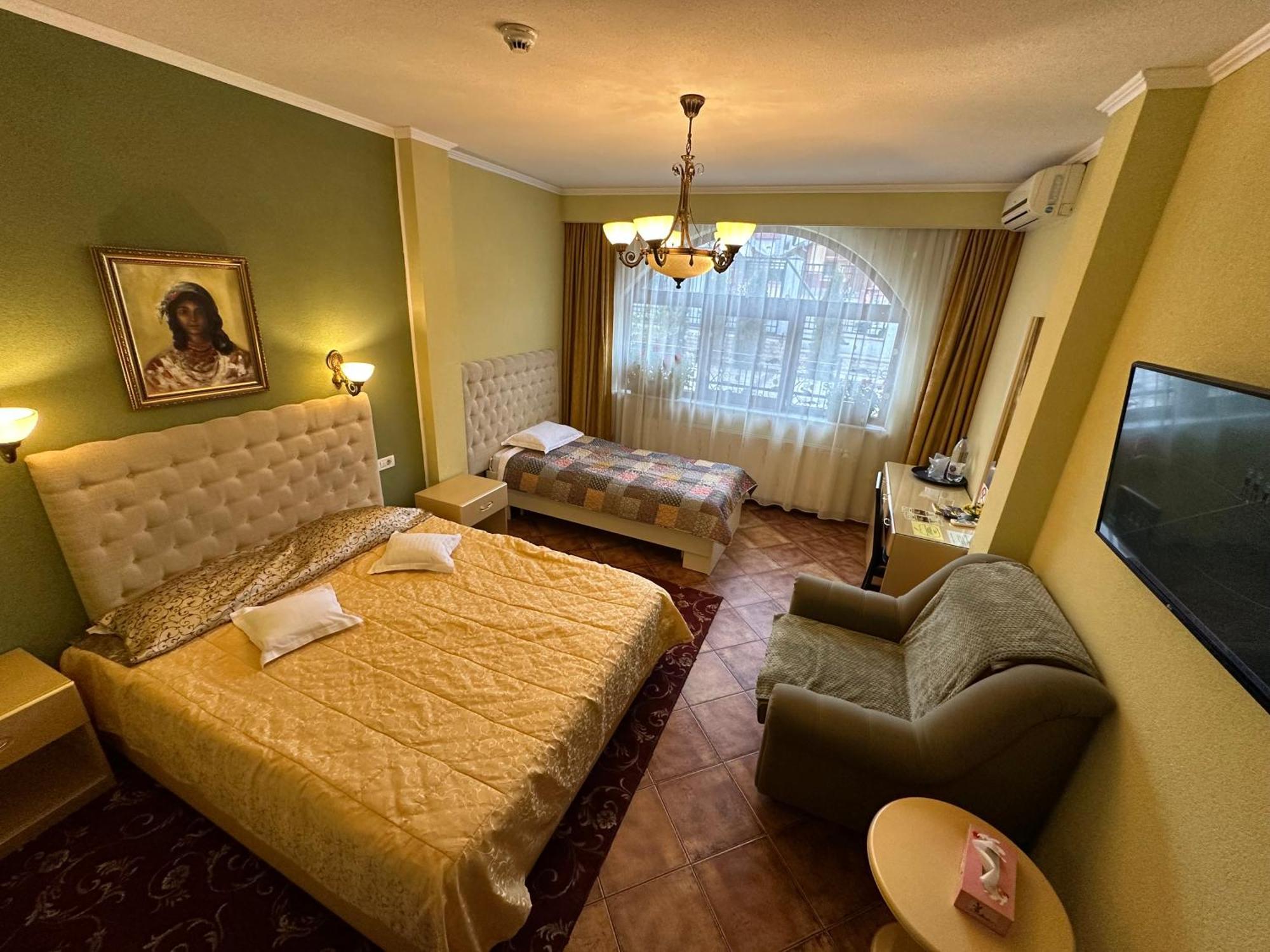 Casa Maria Arges